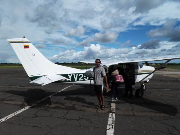 Chegando de volta à Ciudad Bolívar, depois de visitar o salto Angel, no Parque Nacional Canaima, no sul da Venezuela